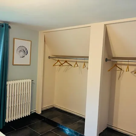 Normand Climatise Avec Piscine Privee Holiday home