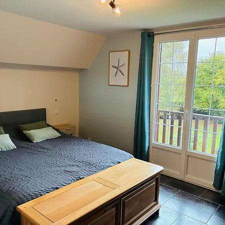 Holiday home Normand Climatise Avec Piscine Privee Conde-sur-Seulles