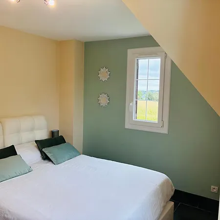 Normand Climatise Avec Piscine Privee Holiday home *